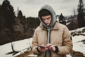 Allvarliga brister på HVB-hem – garanterar inte en drogfri miljö