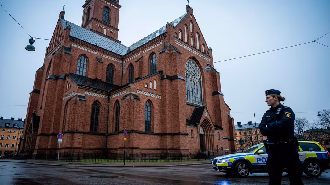 Kyrkoförsamling utreds för mutbrott Kyrkoförsamling utreds för mutbrott
