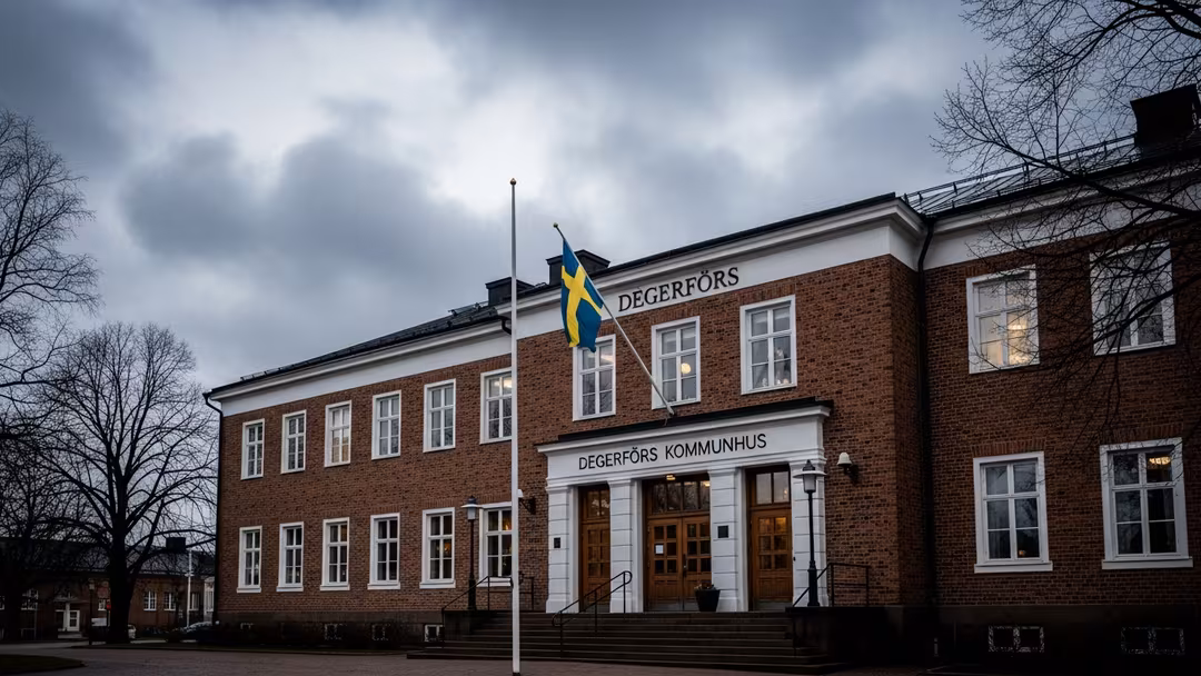 Kommundirektör får sparken efter förbrukat förtroende Kommundirektör får sparken efter förbrukat förtroende