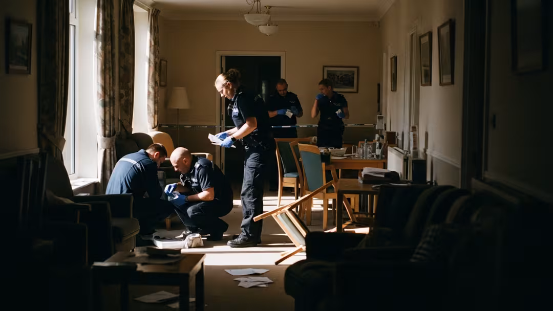 143 äldrevåldtäkter med okända förövare
