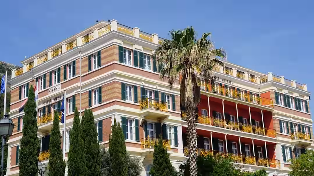 14-årig flicka våldtagen på hotell 14-årig flicka våldtagen på hotell