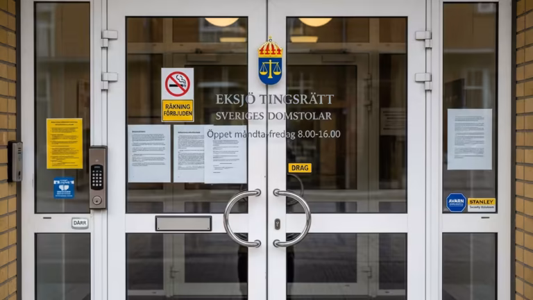 Barn i familjehem utsatta för våld och inlåsningar