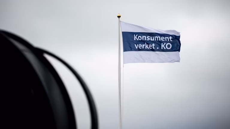 Kunder fortsätter anmäla Guldbrev