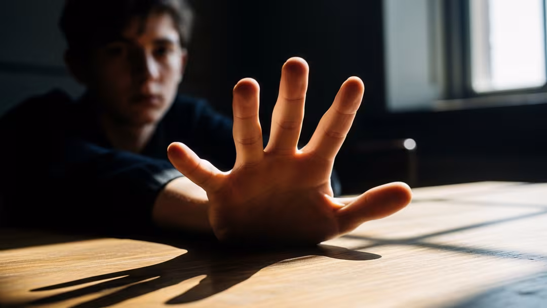 Tonåring döms för våldtäkt mot sårbart offer
