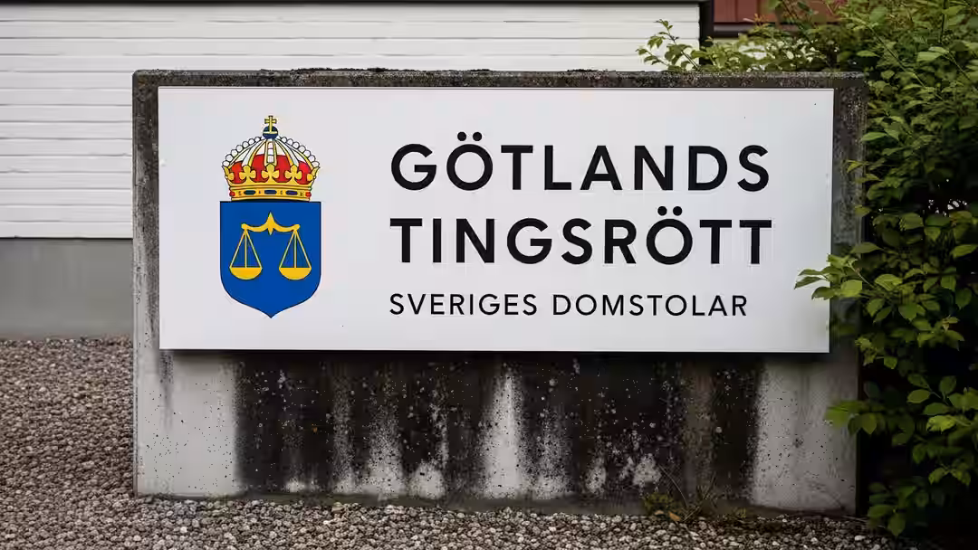 70-åring döms för sexuellt utnyttjande av anställda 70-åring döms för sexuellt utnyttjande av anställda