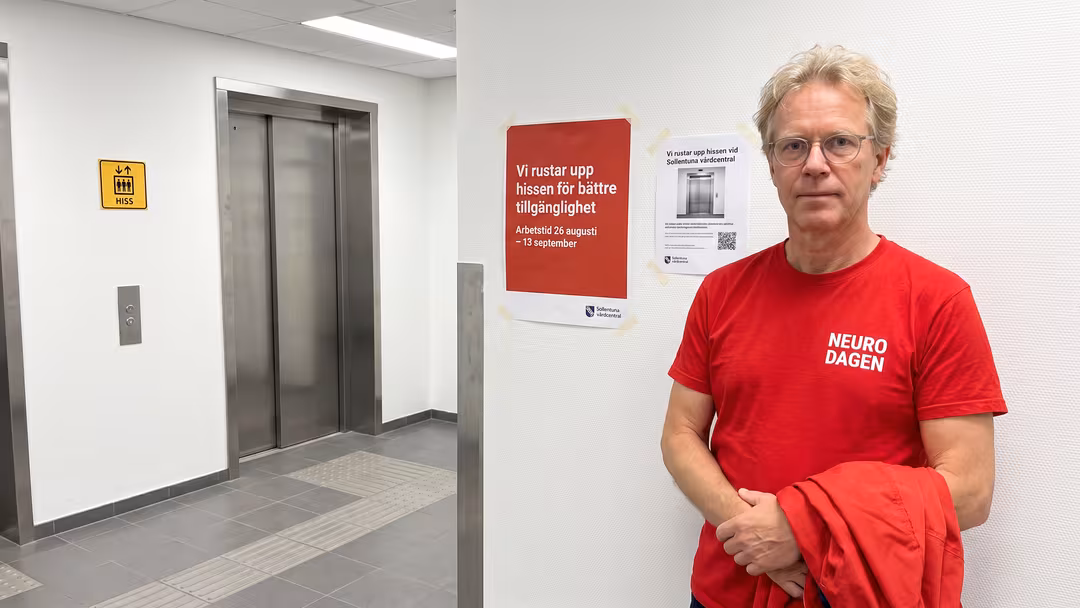 Avstängd hiss isolerar resenärer i Söderhamn Avstängd hiss isolerar resenärer i Söderhamn
