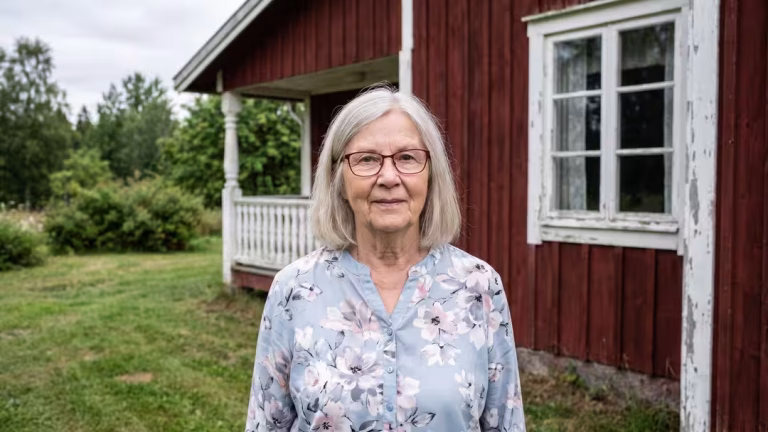 Äldre far illa i otrygg omsorg