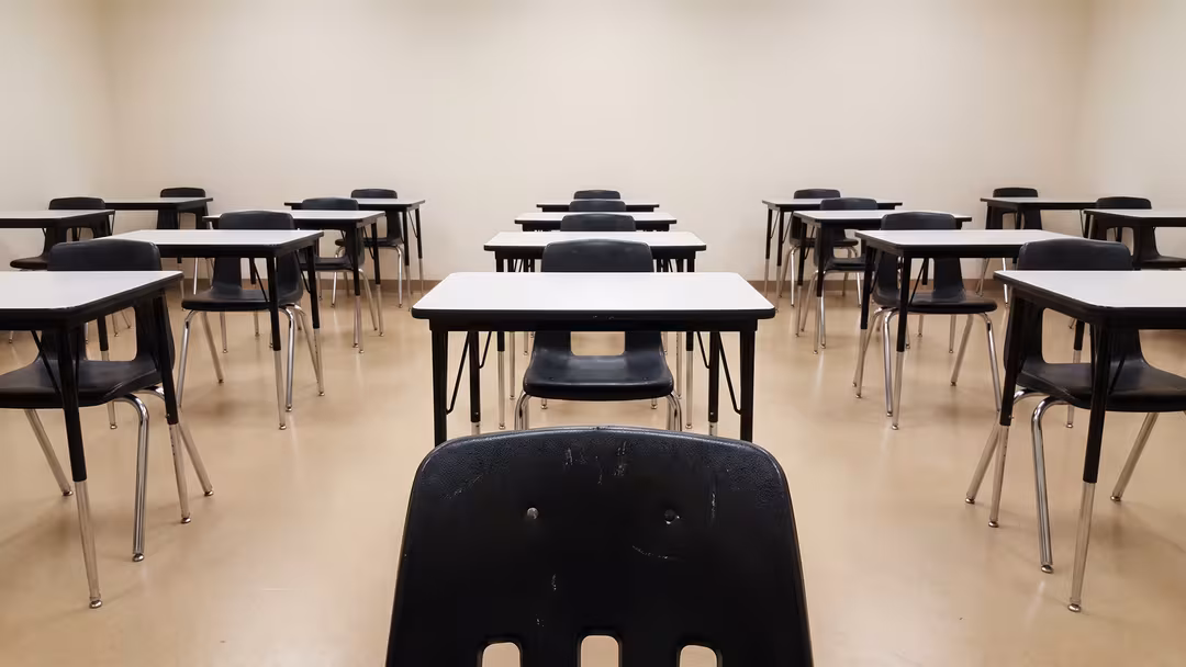 Skolpersonal anmäld för olämpligt beteende