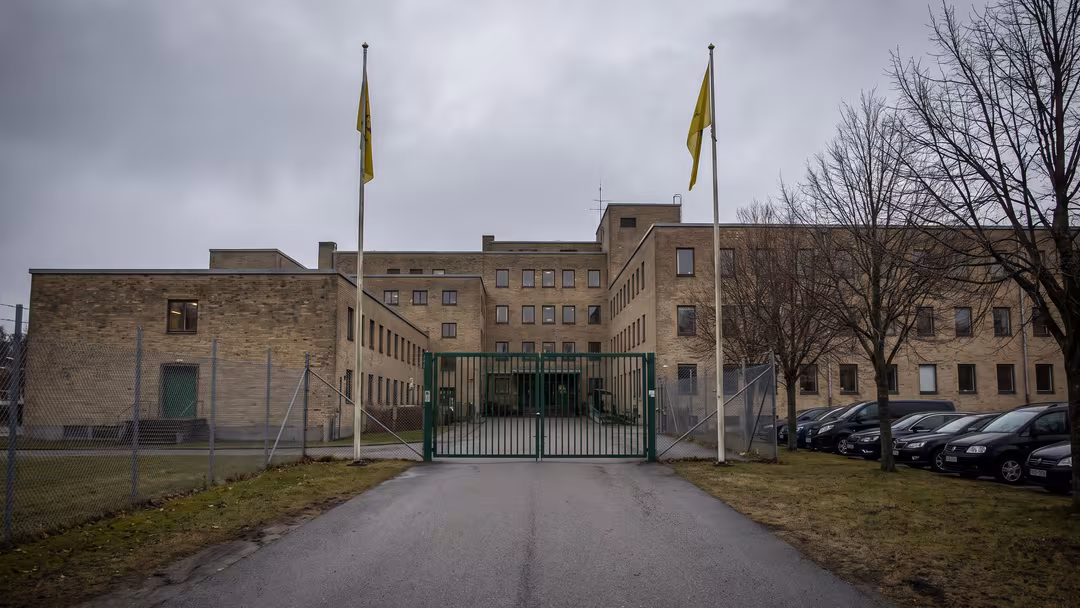 Ungdomshem misslyckade – tre åtalas för gruppmisshandel Ungdomshem misslyckade – tre åtalas för gruppmisshandel