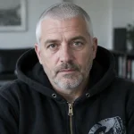 Ryggskandalens offer slår sig samman