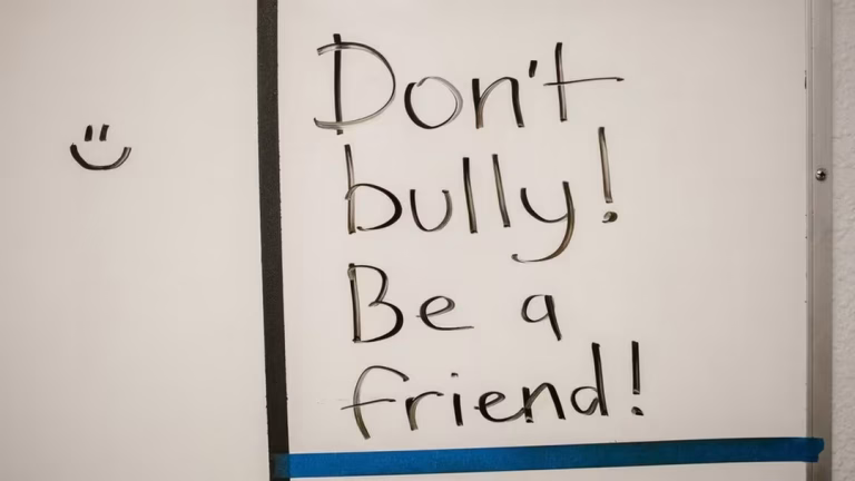 Maskerad nollning spårade ur på internatskola