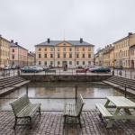 Assistent lämnade kvinna nerkissad – får nu utbildning betald