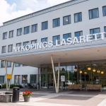 Patient dog efter fel på balkongdörr