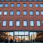 Unga och autistiska nekas vård