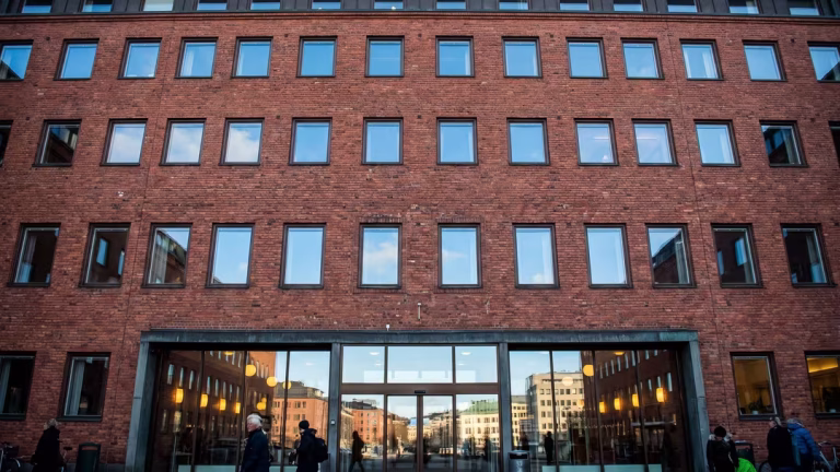 Unga och autistiska nekas vård Unga och autistiska nekas vård