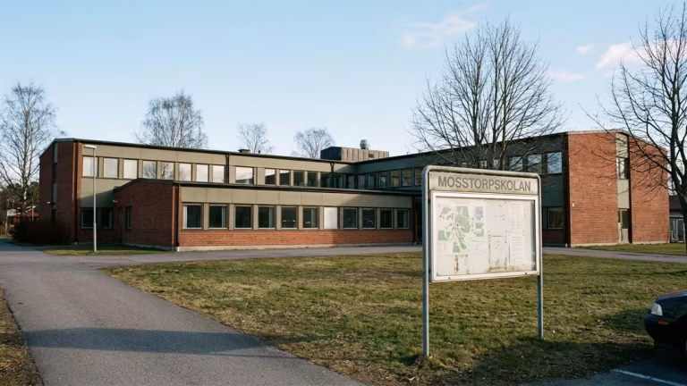 Kommunen misslyckades med elever på skola