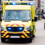 Kvinna föll från balkong på boende